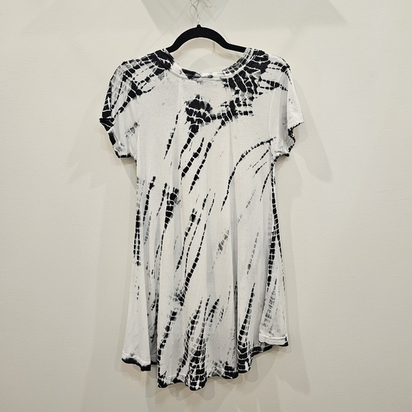 Raya Sun Black and White Tie Dye V Neck Coverup Mini Dress Size Medium - Picture 5 of 7